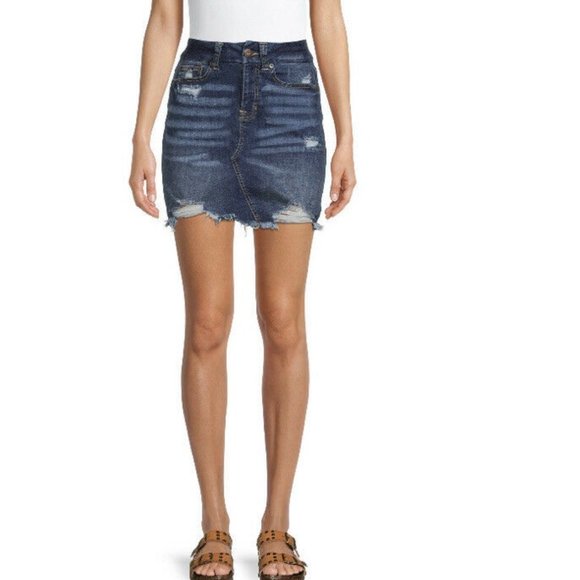 No Boundaries Super High Rise Distressed Denim Mini Skirt Dark Wash Size 13 NWT - Picture 2 of 4